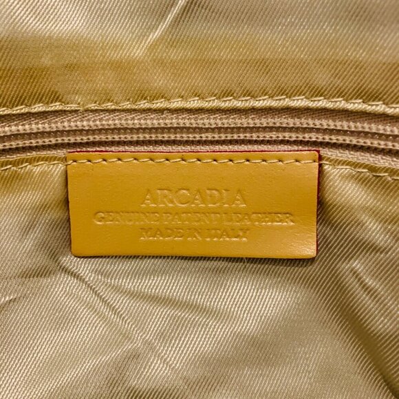 ARCADIA Classic Yellow Embossed Patent Leather Gateway XL Weekender Bag - Picture 11 of 16
